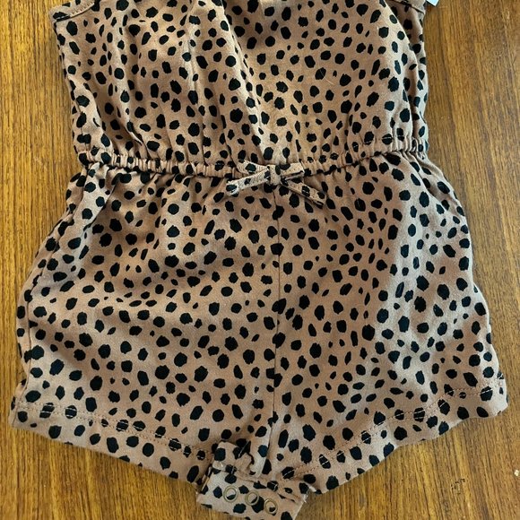 Sleeveless Leopard Print Romper - Size 6-12m - Picture 2 of 2